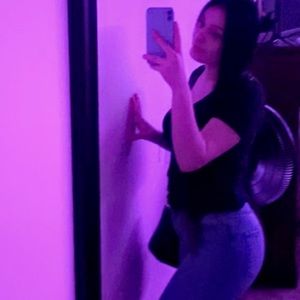 Meet your Posher, Gaby